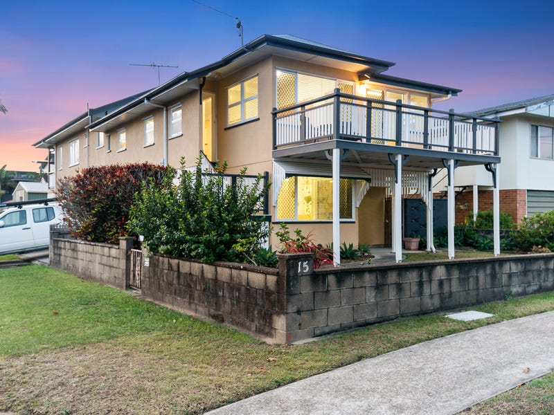 15 Ernest Street, Woody Point, QLD 4019