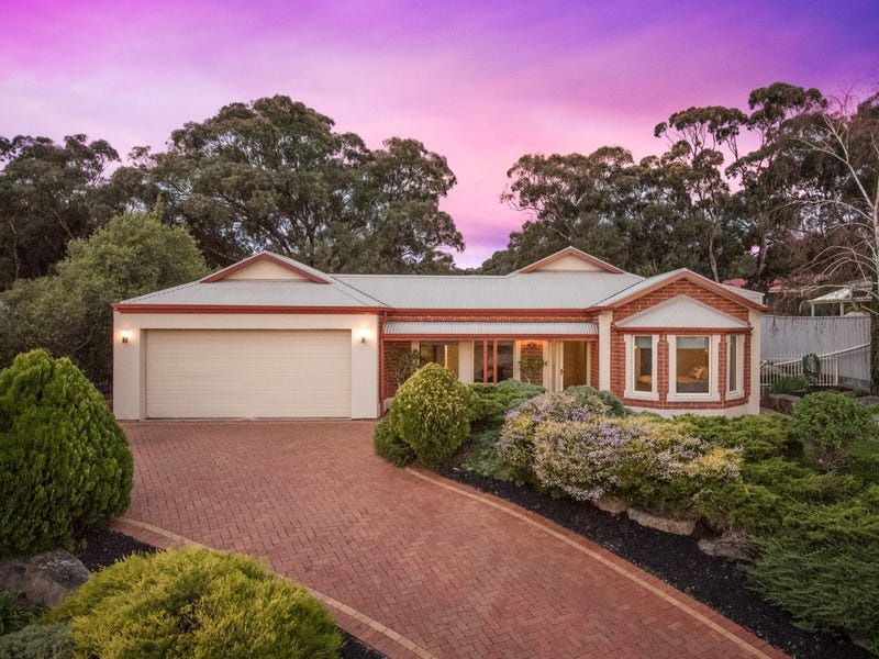 43 Horseshoe Drive, Woodcroft, SA 5162 Property Details