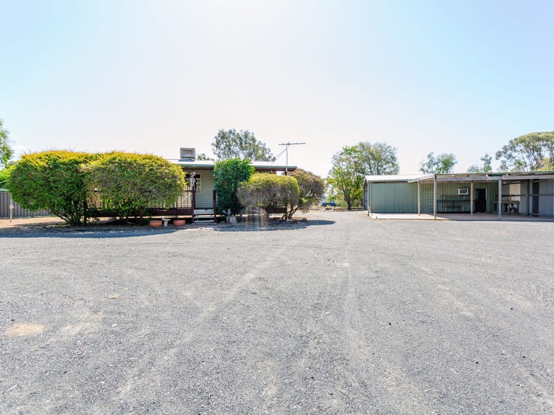 55 Slack Drive, Emerald, QLD 4720