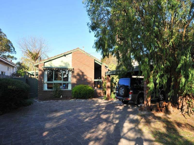 9 Minnie Street, Sandringham, Vic 3191 Property Details