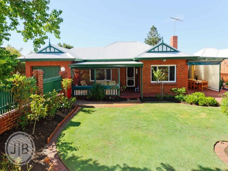 26 Bickley Crescent, Manning, WA 6152 Property Details