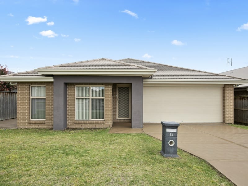 13 Golden Whistler Avenue, Aberglasslyn, NSW 2320 Property Details