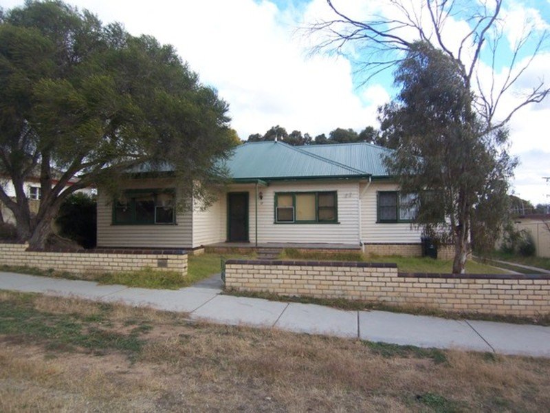 17 Bolt Street, Long Gully, VIC 3550