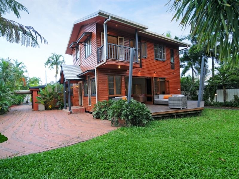 179 Jensen Street, Whitfield, QLD 4870