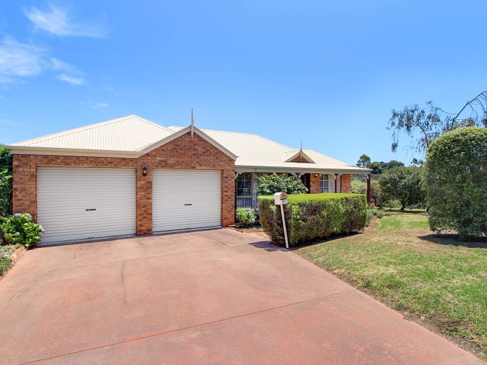 27 Harnham Drive, Bairnsdale, Vic 3875 Property Details