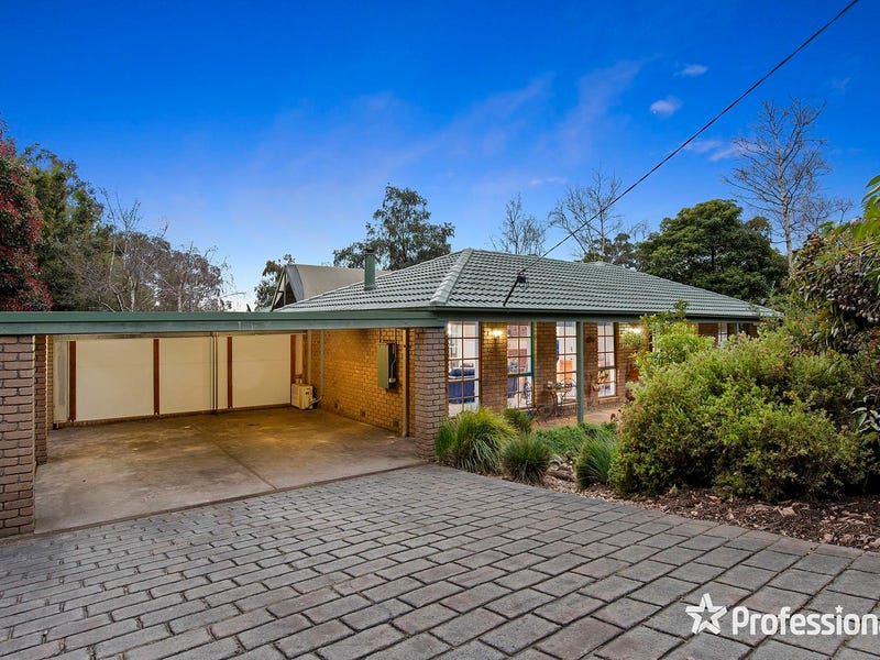 36 Monbulk Road, Mount Evelyn, VIC 3796