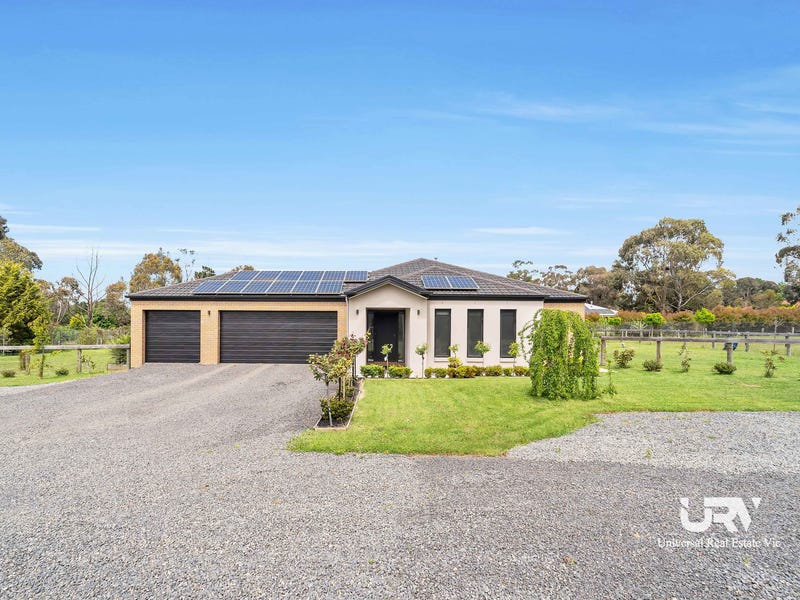 153 William Street, Wallan, Vic 3756 Property Details