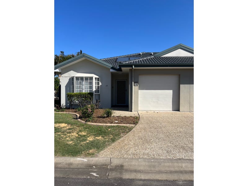 19/218 Rd, Beachmere, Qld 4510 Villa for Sale