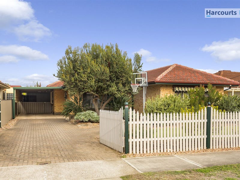 22 Centre Street, Largs Bay, SA 5016