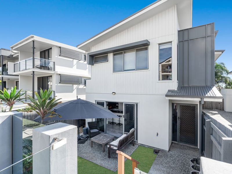 1/19 Waratah Avenue, Carina, QLD 4152