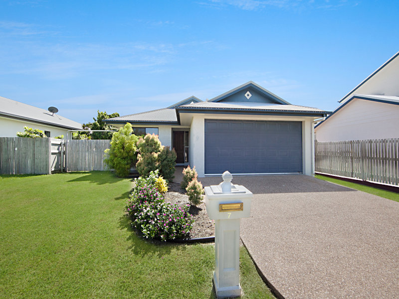 7 Lakefield Drive, Idalia, Qld 4811