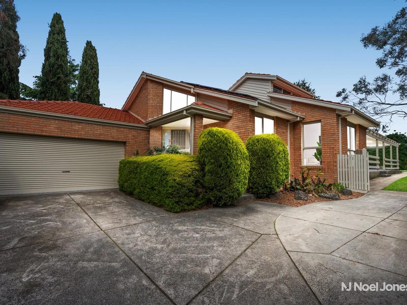 20 Paperbark Place, Knoxfield, Vic 3180 - Property Details