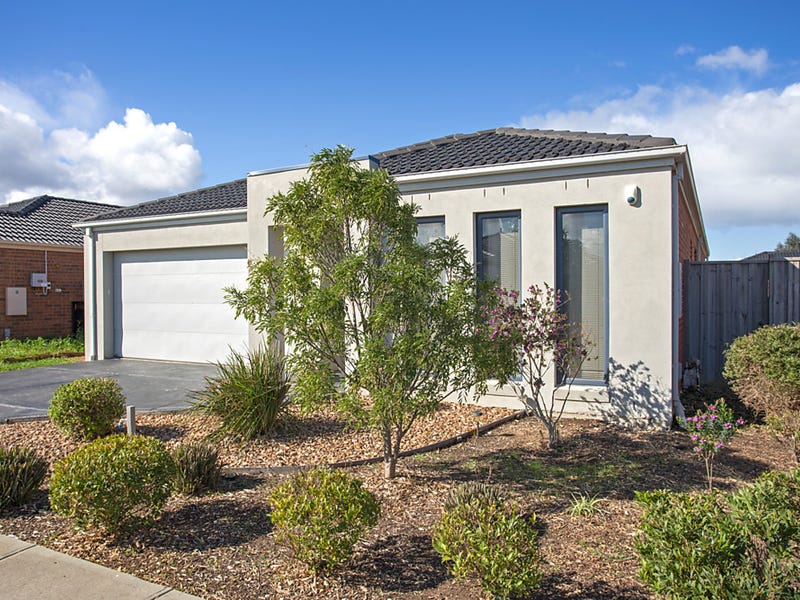 15 Home Road, Point Cook, VIC 3030