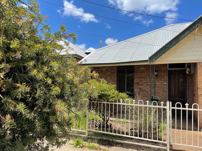 33 Hayley Street, Lithgow, NSW 2790