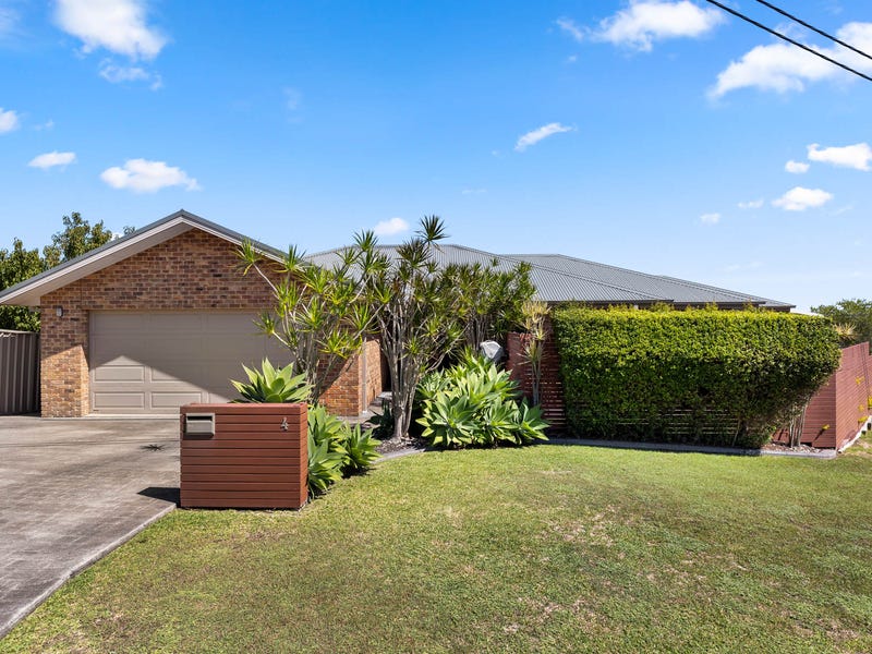 4 James Street, Tingira Heights, NSW 2290