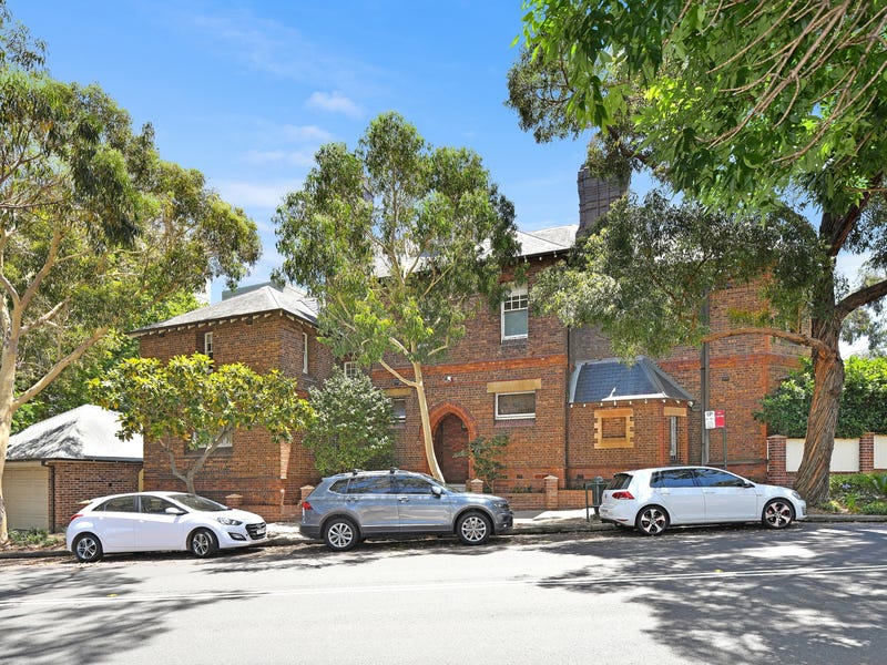 84 Elizabeth Bay Road, Elizabeth Bay, NSW 2011 House for Sale