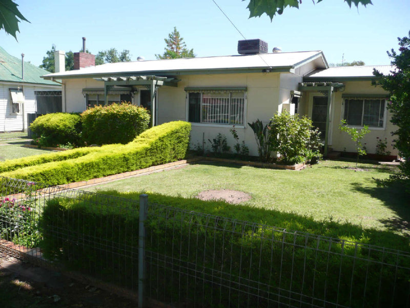 43 Audley Street, Narrandera, NSW 2700 Property Details