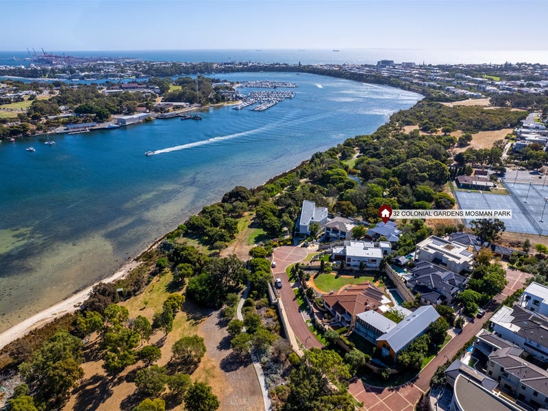 32 Colonial Gardens, Mosman Park, WA 6012