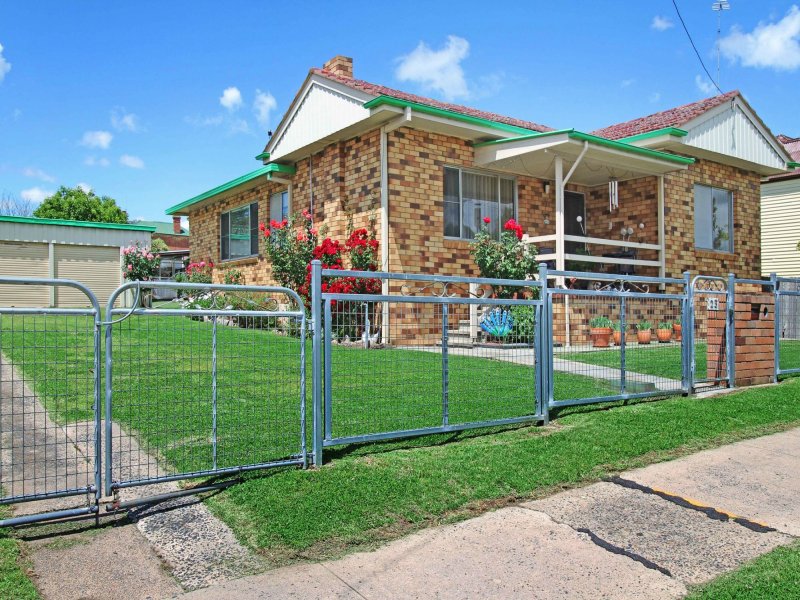 23 SALISBURY Street, Uralla, NSW 2358 Property Details