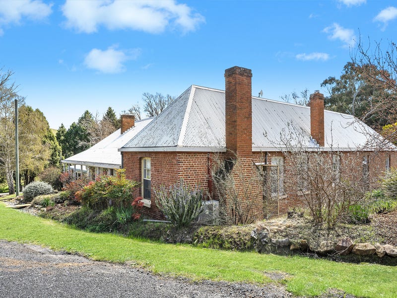 14 Collins Street, Carcoar, NSW 2791 Property Details