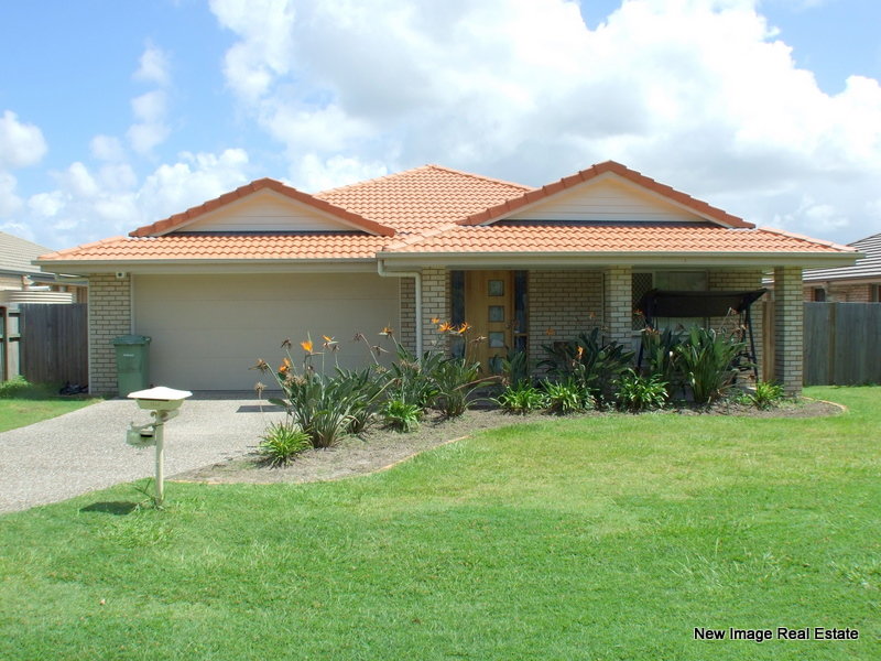100 First Avenue, Marsden, QLD 4132