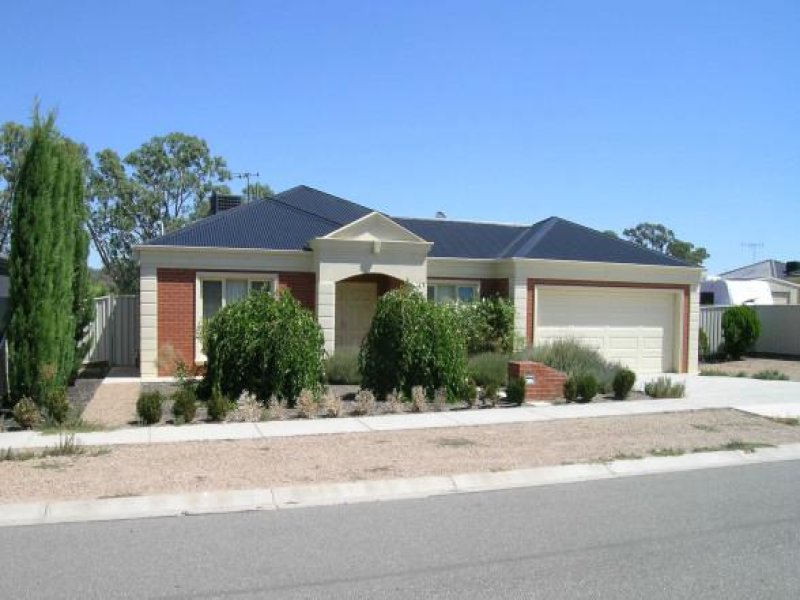 8 Lemon Gum Drive, Strathfieldsaye, Vic 3551 Property Details