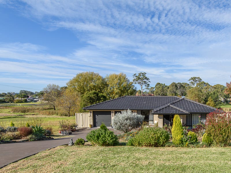 7 Patterson Close, Moruya, NSW 2537 House for Sale
