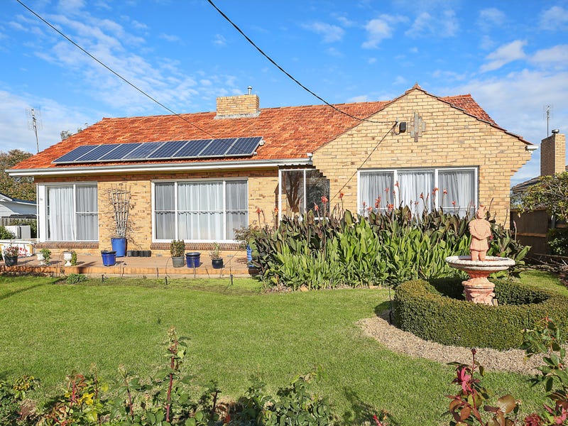 25 Main Street, Derrinallum, VIC 3325