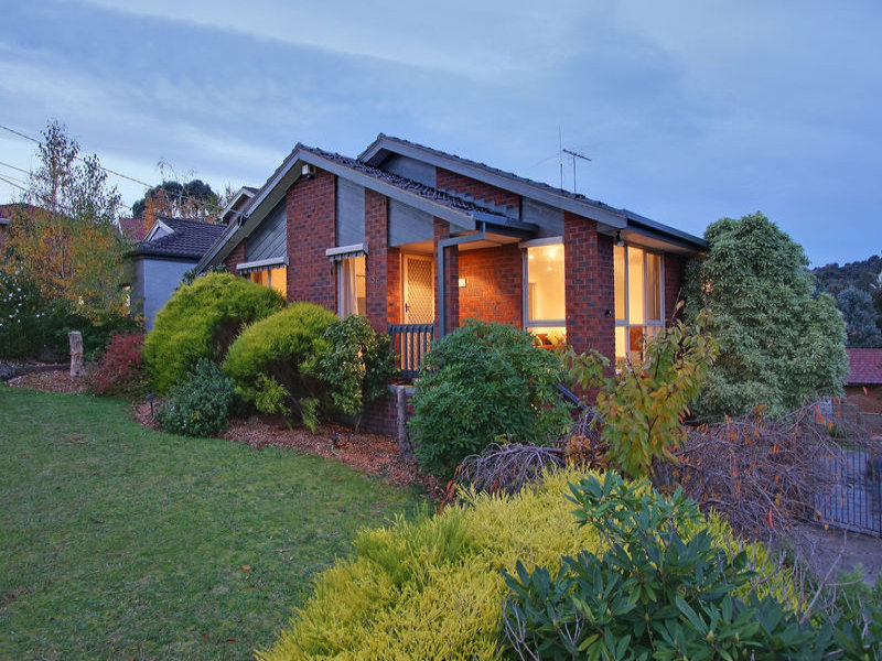 56 Little John Road, Warranwood, VIC 3134