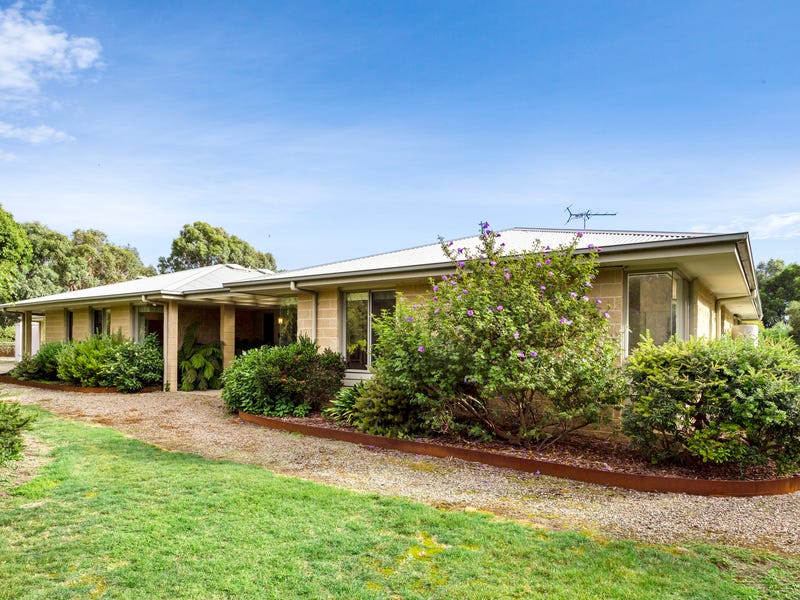 304 Grossmans Road Torquay Vic 3228 House For Sale