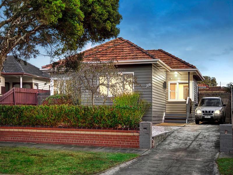 328 Rossmoyne Street, Thornbury, VIC 3071