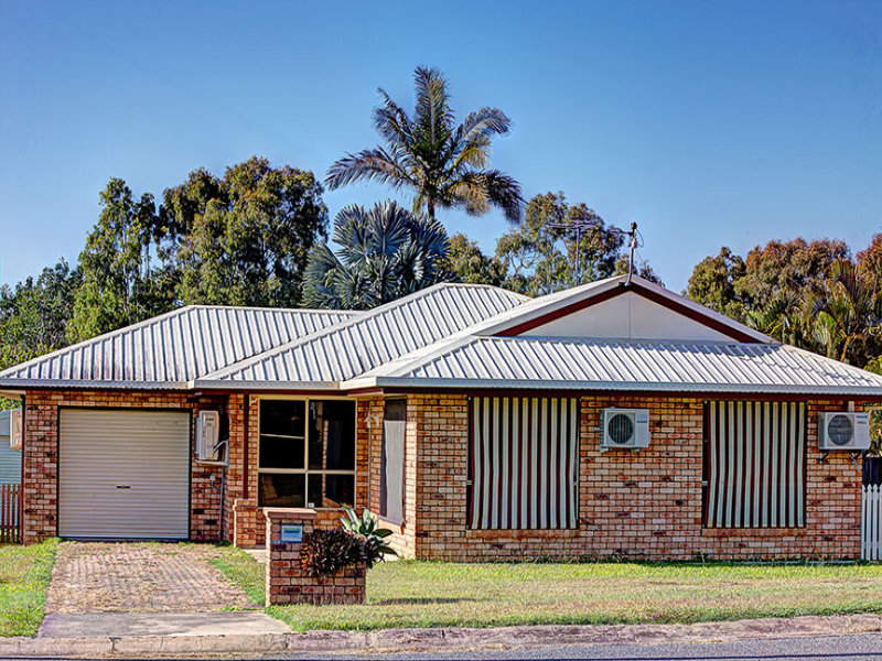 37 Campwin Beach Road, Campwin Beach, QLD 4737