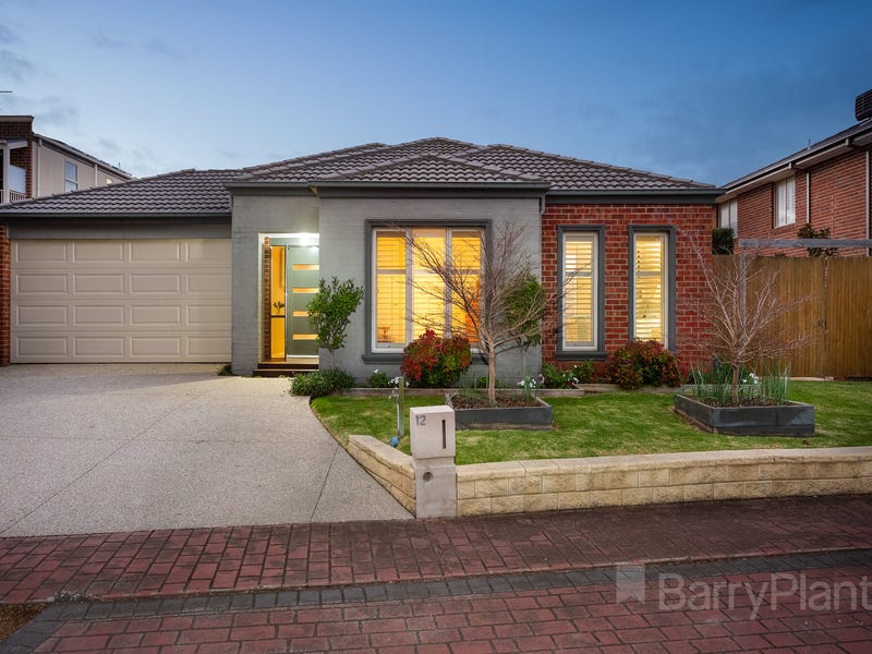 12 Mickleton Grove, Point Cook, VIC 3030 - realestate.com.au