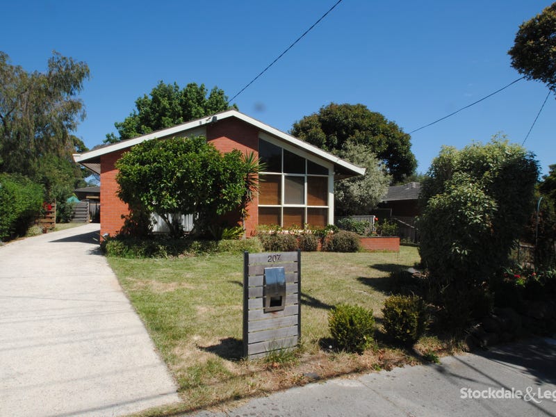 207 Lawrence Road, Mount Waverley, VIC 3149