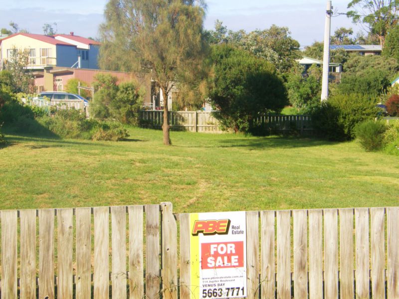 4 Louis Road, Venus Bay, Vic 3956