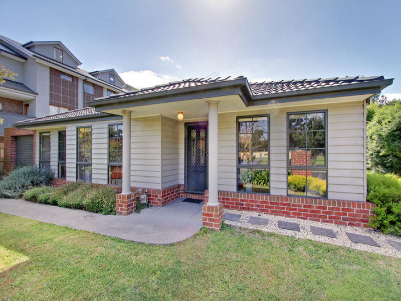 Unit 1, 2 SPRINGFIELD AVENUE, Croydon, Vic 3136 Property Details