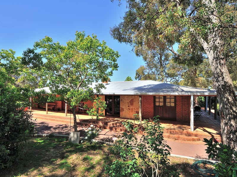 24 Dargin Street, Mount Helena, WA 6082