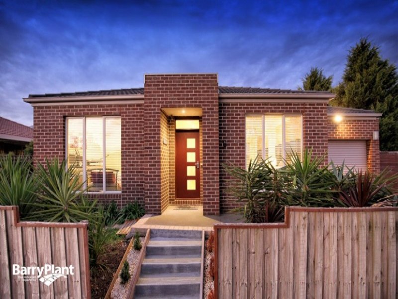 6 Newlyn Drive, Craigieburn, Vic 3064 Property Details