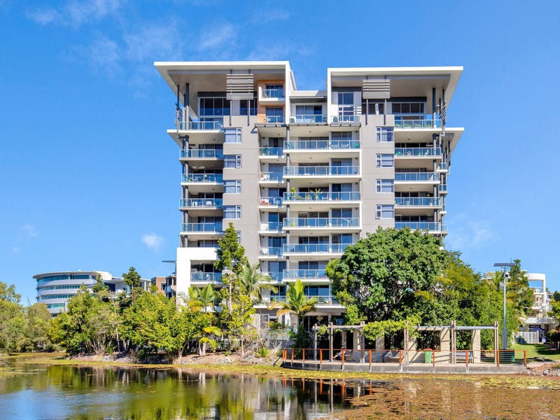 P3/38 RIVERWALK AVENUE, Robina, Qld 4226 Property Details