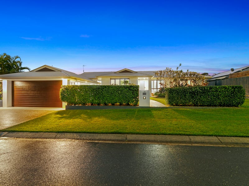 15 Minden Crescent, Helensvale, Qld 4212 Property Details