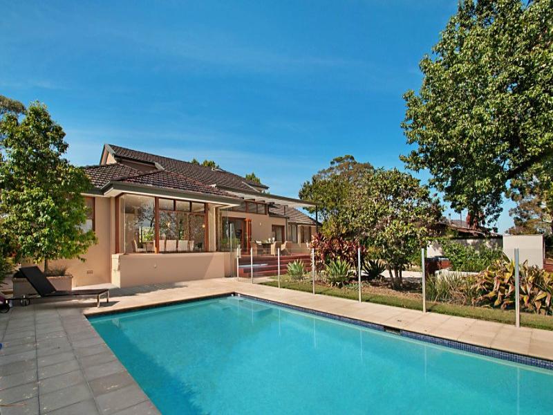 51 Waterhouse Avenue, St Ives, NSW 2075