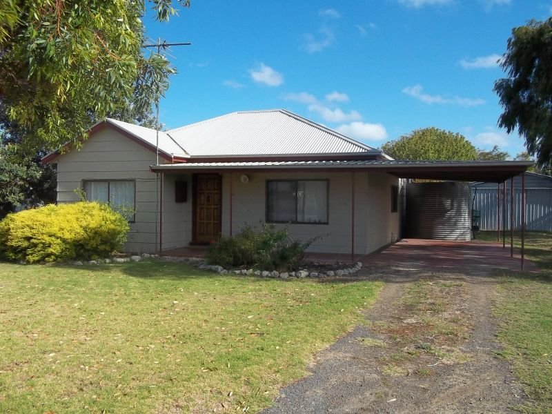 8 South Terrace, Tantanoola, SA 5280 - Property Details