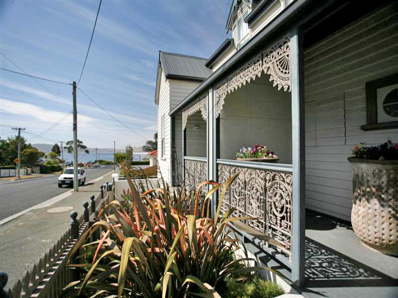 1/39 Queen Street, Bellerive, Tas 7018 Property Details