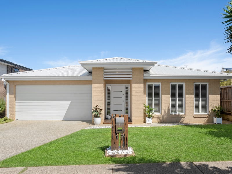 17 Marine Drive, Torquay, Vic 3228 House for Sale