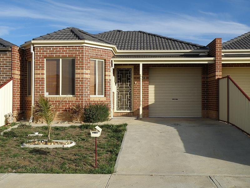 1/7 Finchley Park Drive, Tarneit, Vic 3029 Property Details