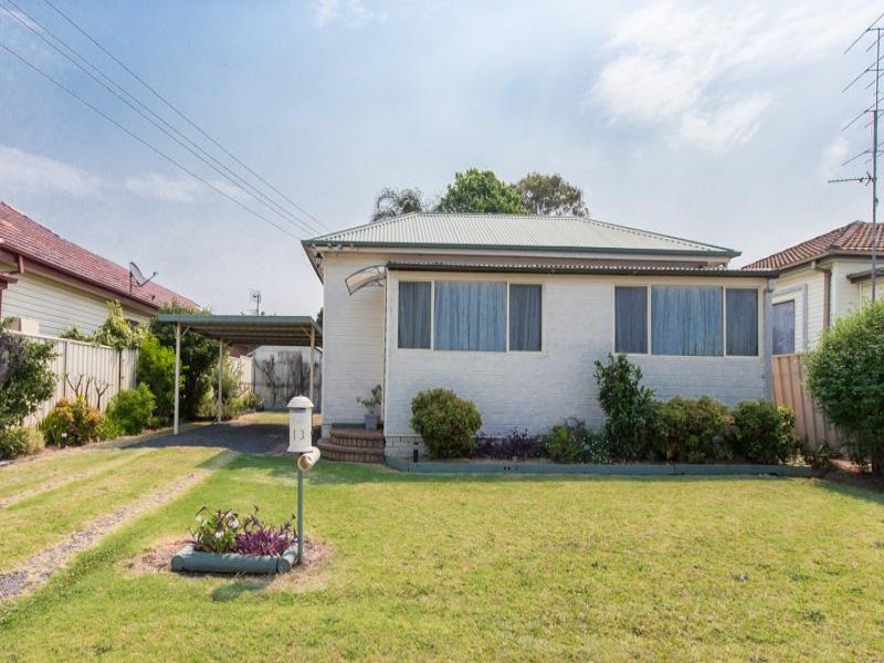 13 High St, Corrimal, NSW 2518 Property Details