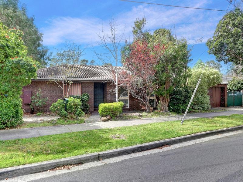 77 Lindrum Road, Frankston, Vic 3199 Property Details