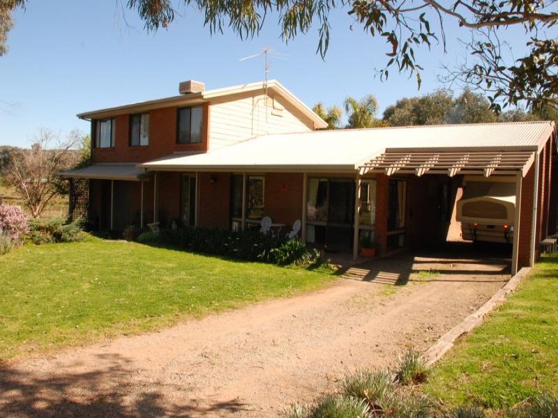 Property 110246037, Chiltern, Vic 3683 Property Details