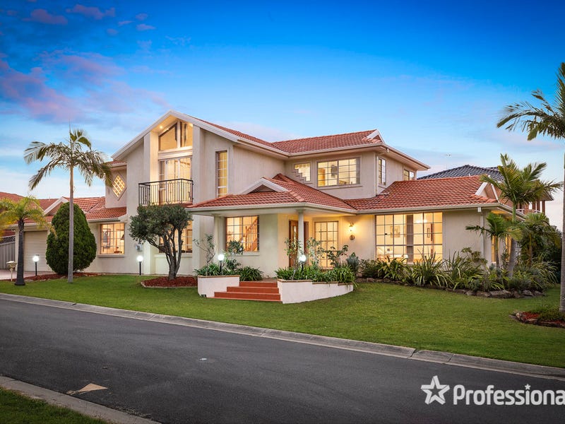 1 Berwick Place, Menai, NSW 2234 Property Details