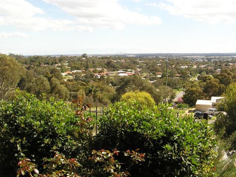 32 Grevillea Cres, Swan View, WA 6056